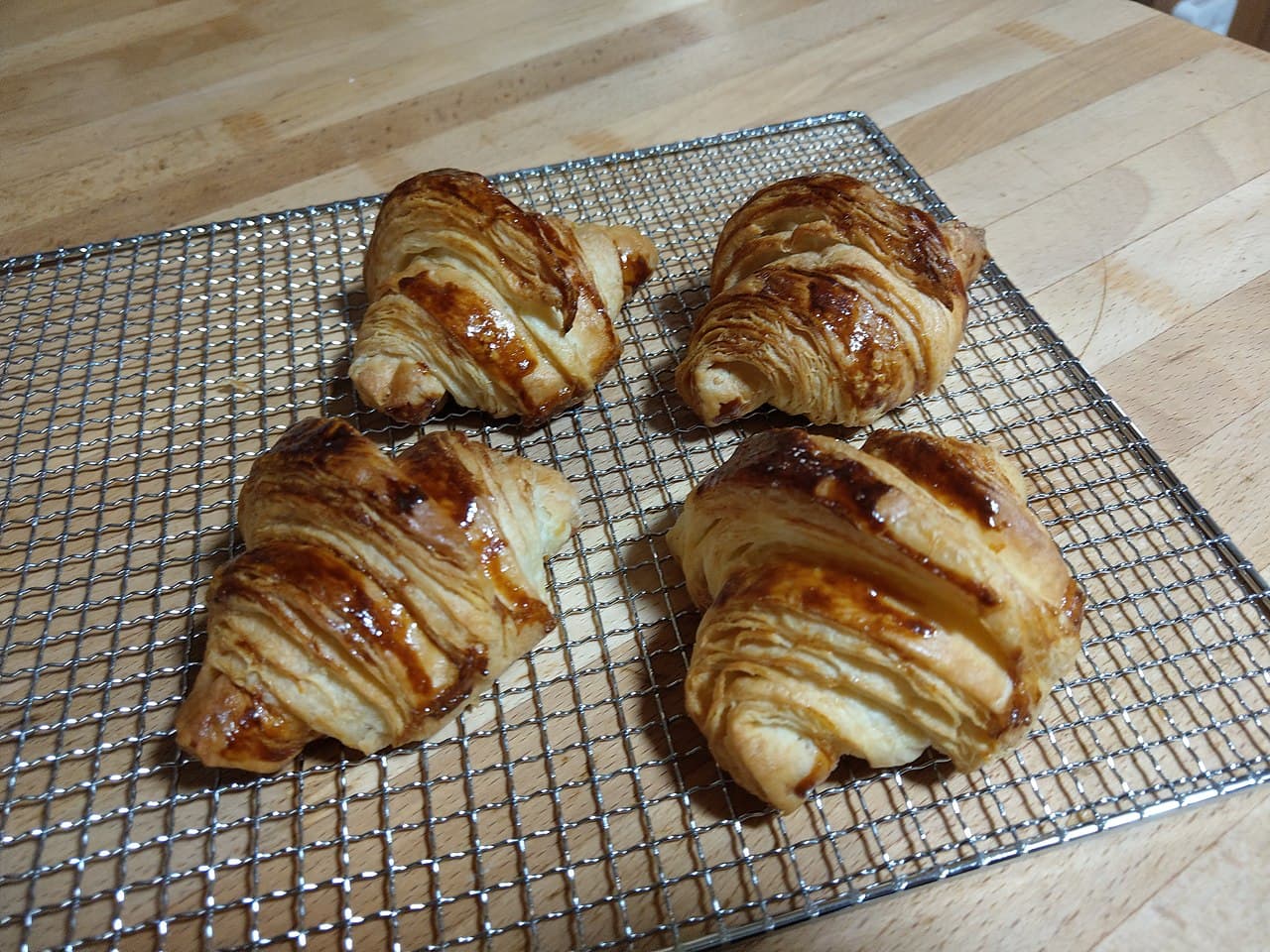 Source photograph of Croissant. Not official I Want Some Food pixel artwork.