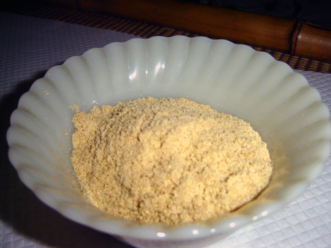 Source photograph of Farofa. Not official I Want Some Food pixel artwork.