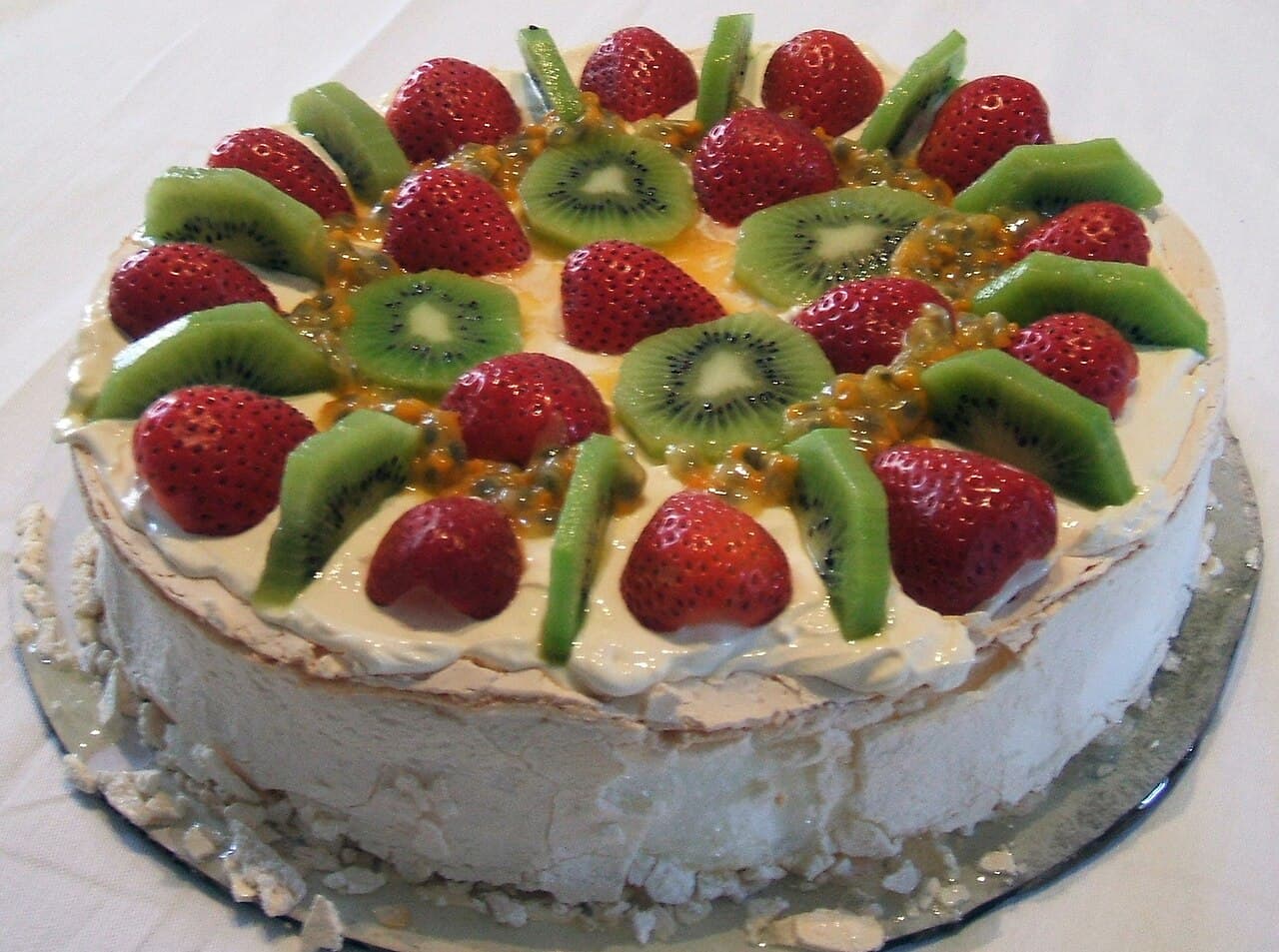Source photograph of Pavlova. Not official I Want Some Food pixel artwork.