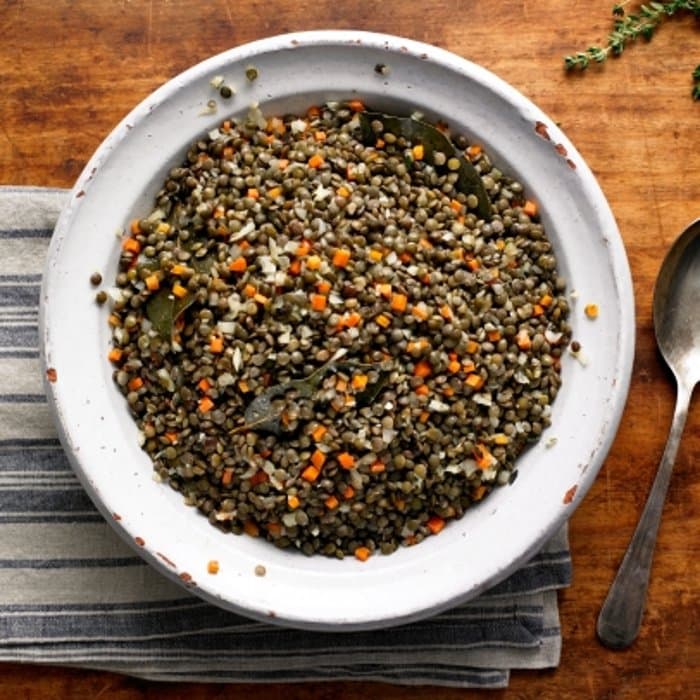 Source photograph of French Lentils With Garlic and Thyme
