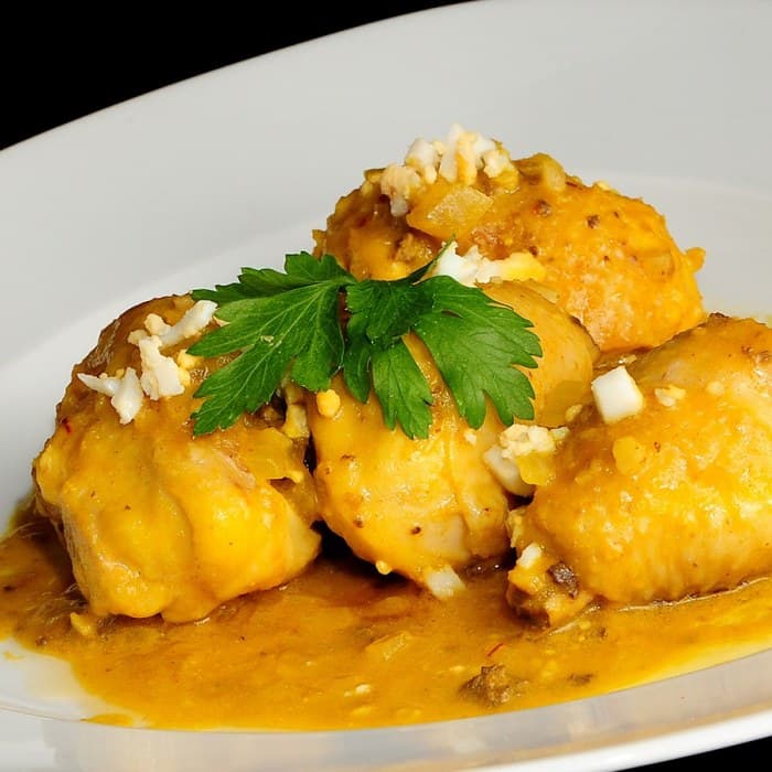 Source photograph of Pollo en pepitoria