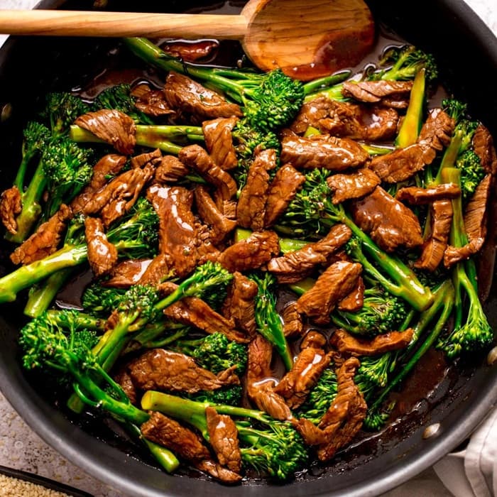 Source photograph of Beef and Broccoli Stir-Fry